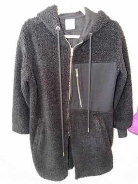 Varley olympus fleece coat.
